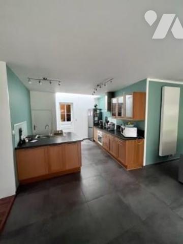 A VENDRE à SECLIN Maison de 135 m2 6 chambres jardin garage