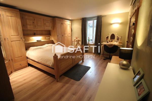 Ancien corps de ferme rénové sur 30ares!