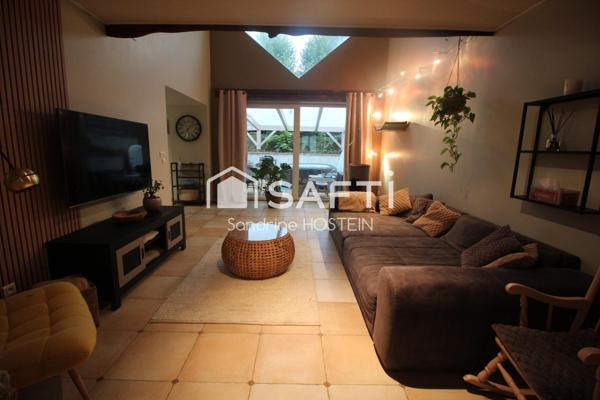 Ancien corps de ferme rénové sur 30ares!