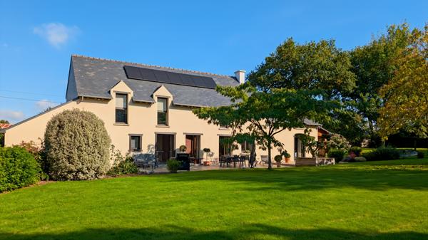 Pleumeleuc (35137) Longère 6 pièces - 180m²