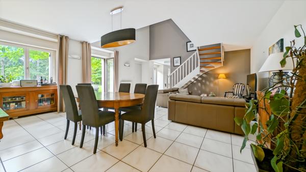 Pleumeleuc (35137) Longère 6 pièces - 180m²