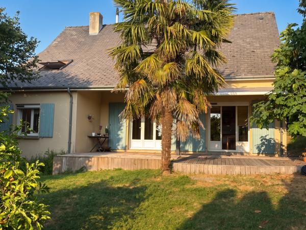 Maison familiale 156 m² - 6 chambres - Centre de Saint-Berthevin