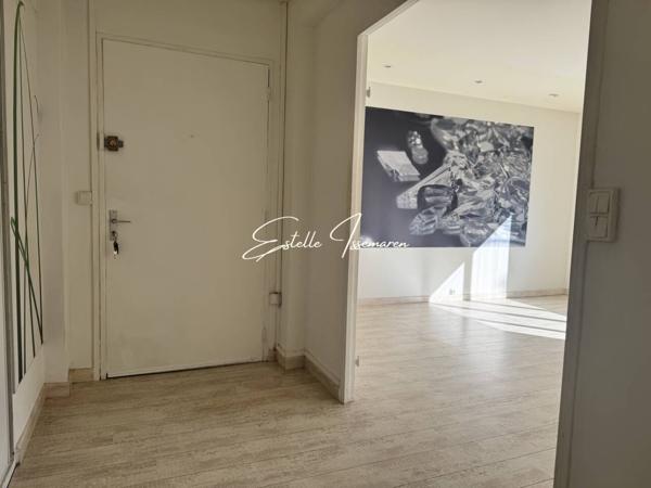 Appartement à vendre 4 pièces de 99 m²