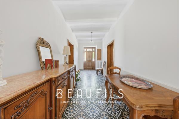 Exclusivité. Maison de maître vigneronne aux portes de Nîmes