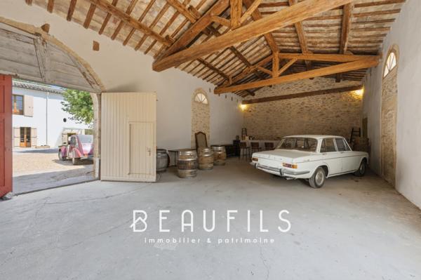 Exclusivité. Maison de maître vigneronne aux portes de Nîmes