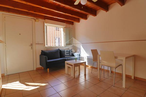 Appartement Marseille a louer maison 2/3  pièces 13010 meublée