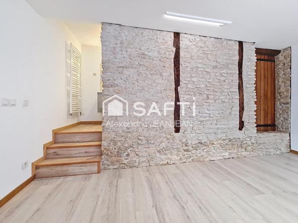 Belle maison de village avec garage et jardin