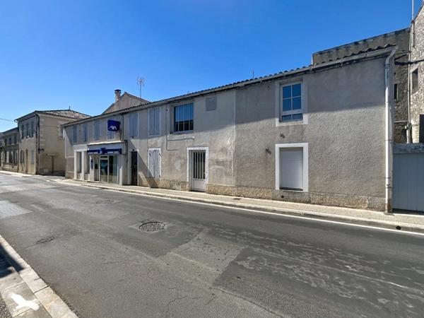 Immeuble 129 600 € Marennes 125 m² DPE F