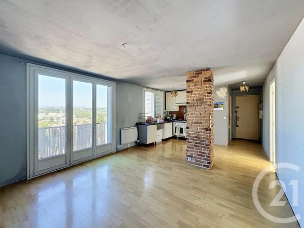 Appartement F3 à vendre  3 pièces - 57 m 2   FEYZIN  - 69