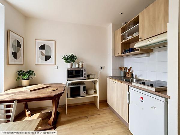 Appartement Aix Les Bains 3 pièces 48.69 m2 dernier étage avec ascenseur vue panoramique et coeur de ville