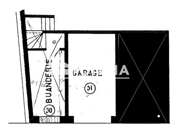 Location Parking 25 m² - 20 RUE RENE POUTEAU Melun 77000