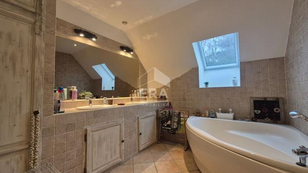 Maison 5 ' Brie Comte Robert 6 pièce(s) 139 m2