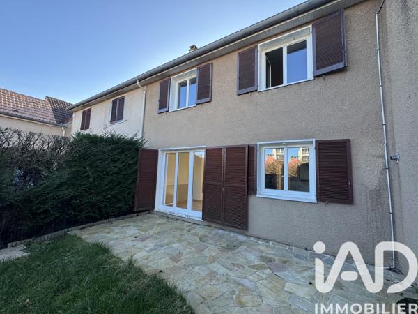 Maison à vendre 9 pièces 154 m² Fontenay-le-Fleury