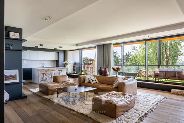 APPARTEMENT D’EXCEPTION AVEC VUE PANORAMIQUE