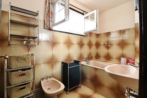 Maison 6 pièces 150 m2 habitable & 200 m2 au sol - VITRY SUR SEINE COTEAU-MALASSIS