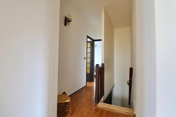 Maison 6 pièces 150 m2 habitable & 200 m2 au sol - VITRY SUR SEINE COTEAU-MALASSIS