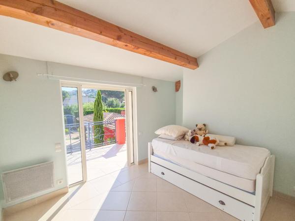 Maison à vendre  6 pièces - 192 m2 CAVALAIRE SUR MER - 83