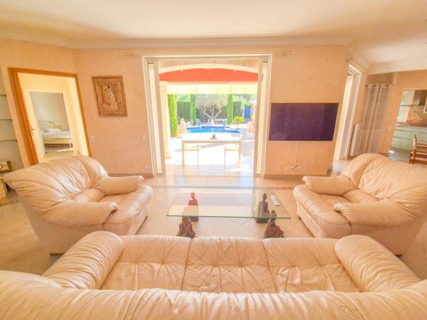 Maison à vendre  6 pièces - 192 m2 CAVALAIRE SUR MER - 83