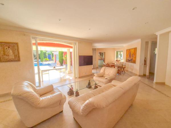 Maison à vendre  6 pièces - 192 m2 CAVALAIRE SUR MER - 83