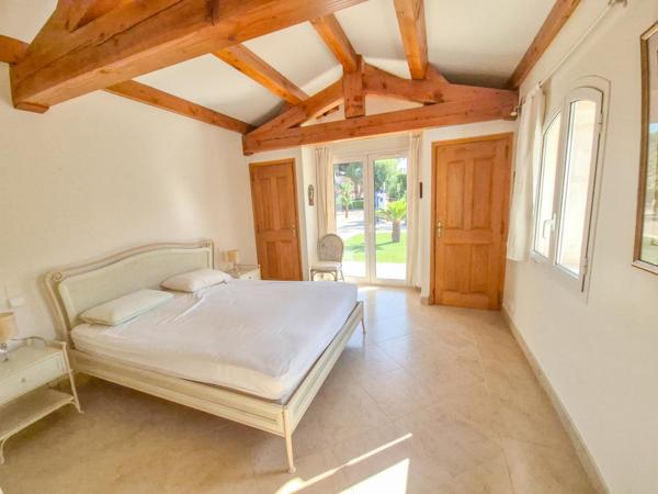 Maison à vendre  6 pièces - 192 m2 CAVALAIRE SUR MER - 83