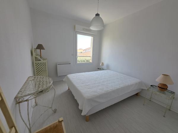 Appartement
         2 pièces
        - 47 m² 220 000 € *
