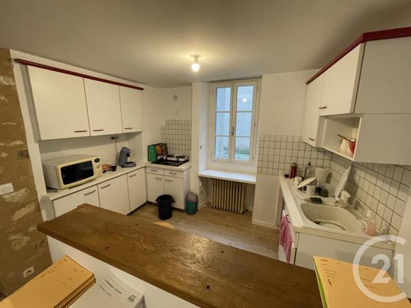 Immeuble à vendre  202 m2 CHATEAUROUX - 36
