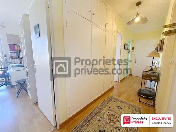 Appartement T3, vue dégagée, 2 balcons