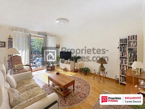 Appartement T3, vue dégagée, 2 balcons