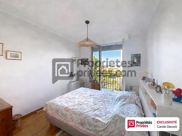 Appartement T3, vue dégagée, 2 balcons