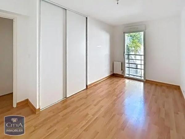 Appartement à louer 3 pièces 77.36m² Saint-Brieuc (22000)