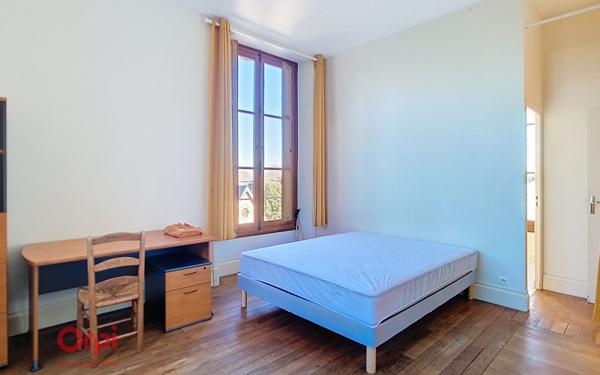 Appartement à louer    4 pièces • 118,49 m2 Mûrs-Erigné