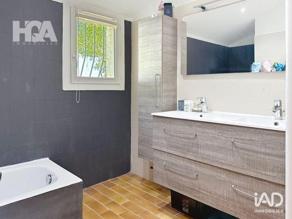 Murs commerciaux  à vendre 678 m² Le Lavandou