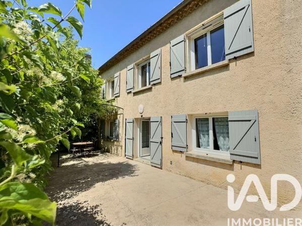 Maison à vendre 10 pièces 250 m² Aix-en-Provence