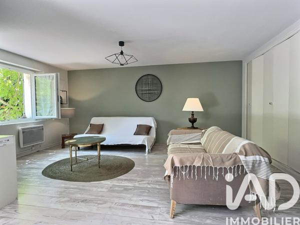 Maison à vendre 10 pièces 250 m² Aix-en-Provence