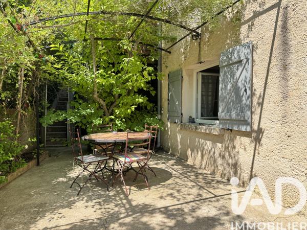 Maison à vendre 10 pièces 250 m² Aix-en-Provence