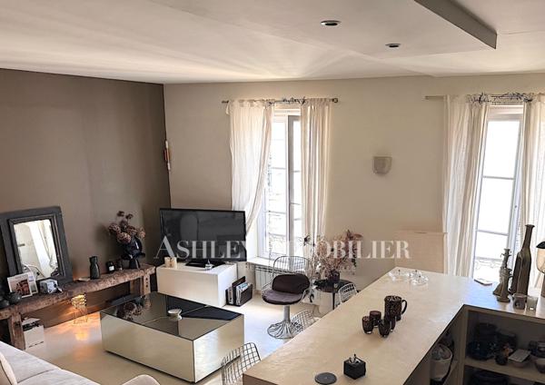 APPARTEMENT AVEC TERRASSE CENTRE VILLE LA ROCHELLE