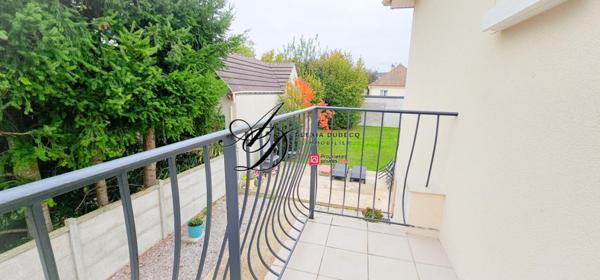 Maison familiale rénovée Chelles 140 M2 environ - Opaline