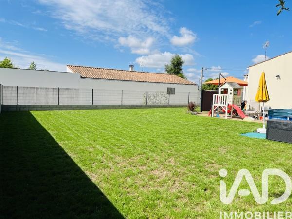 Maison à vendre 4 pièces 95 m² Tonnay-Charente