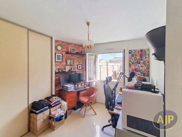 Maison à vendre Montaigu - 5 pièces, 88m² avec 3 chambre(s) à 242 500€ - AJP Immobilier Montaigu