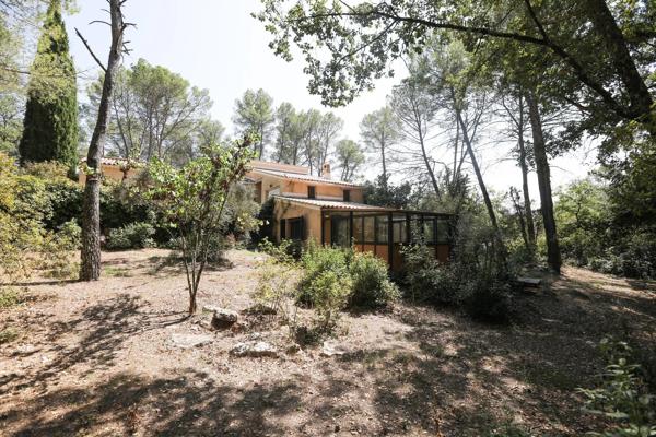 Villa  de 182 M2 dans un secteur calme et préservé sur la commune des Arcs en Argens