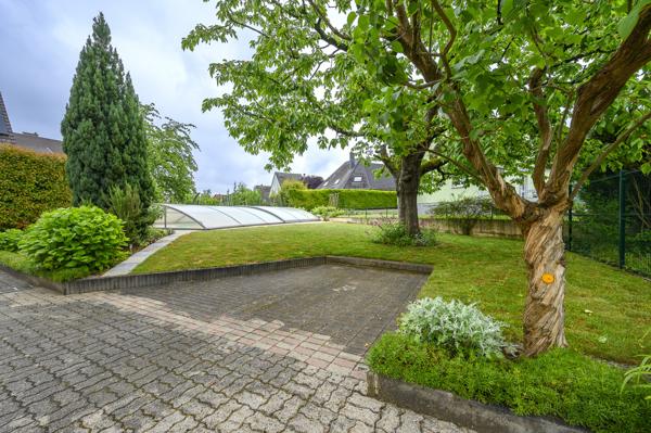 Maison 8 pièces avec piscine