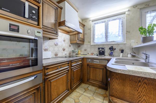 Maison 8 pièces avec piscine