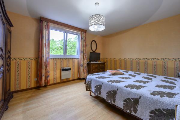 Maison 8 pièces avec piscine