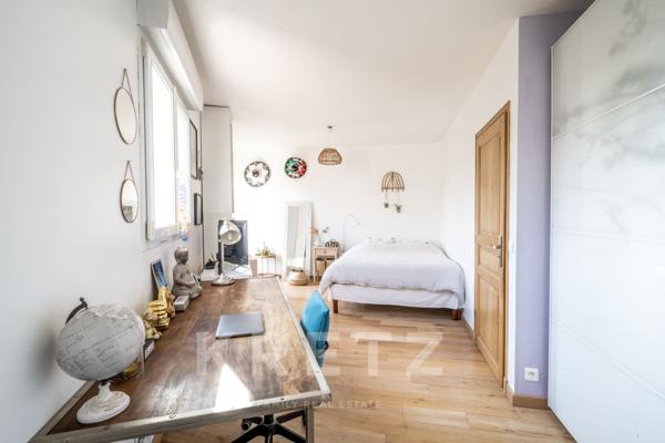 Maison avec terrasse vue sur la Tour Eiffel