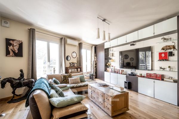 Maison avec terrasse vue sur la Tour Eiffel