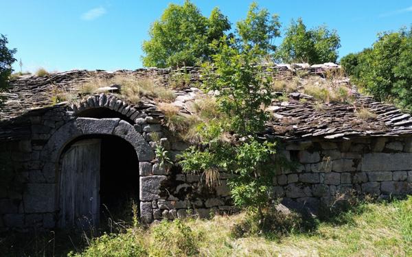 Terrain à vendre    Saint-Étienne-du-Valdonnez