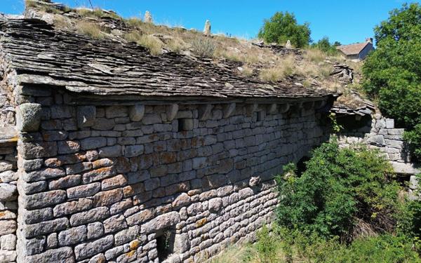 Terrain à vendre    Saint-Étienne-du-Valdonnez