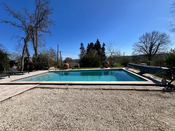 Maison avec piscine à Saint-Sauveur, 10 mins de Bergerac