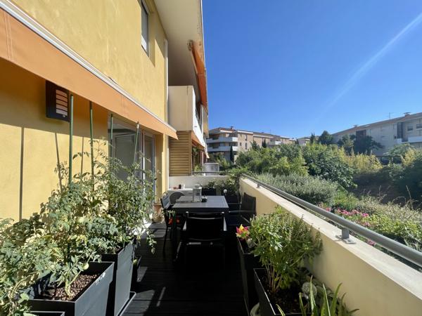 Chateau gombert (13013) VENDRE – Superbe duplex 3 pièces refait à neuf de 72,5 m² avec grande terrasse et garage à Château-Gombert