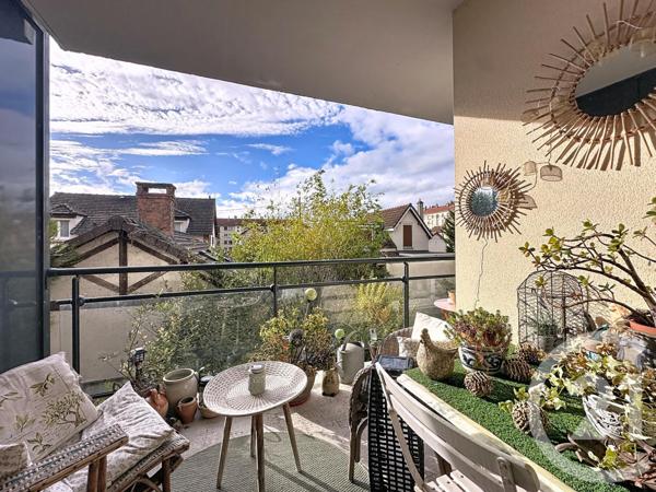 Appartement F3 à vendre  3 pièces - 76,10 m2 STE SAVINE - 10